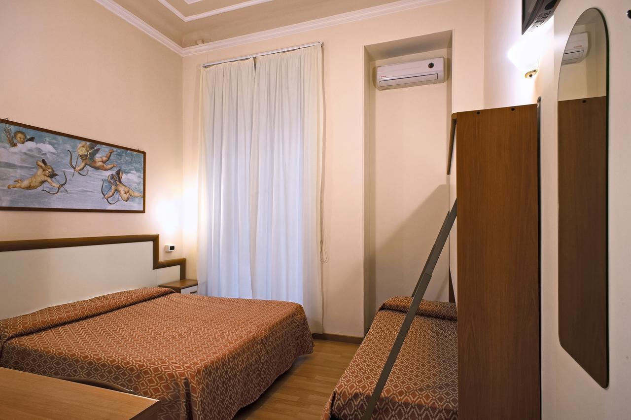 Via Marsaglia Rooms Sanremo Luaran gambar